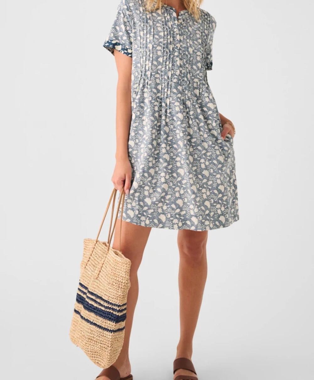 NWOT: Faherty Gemina Dress in Indigo Echo Floral